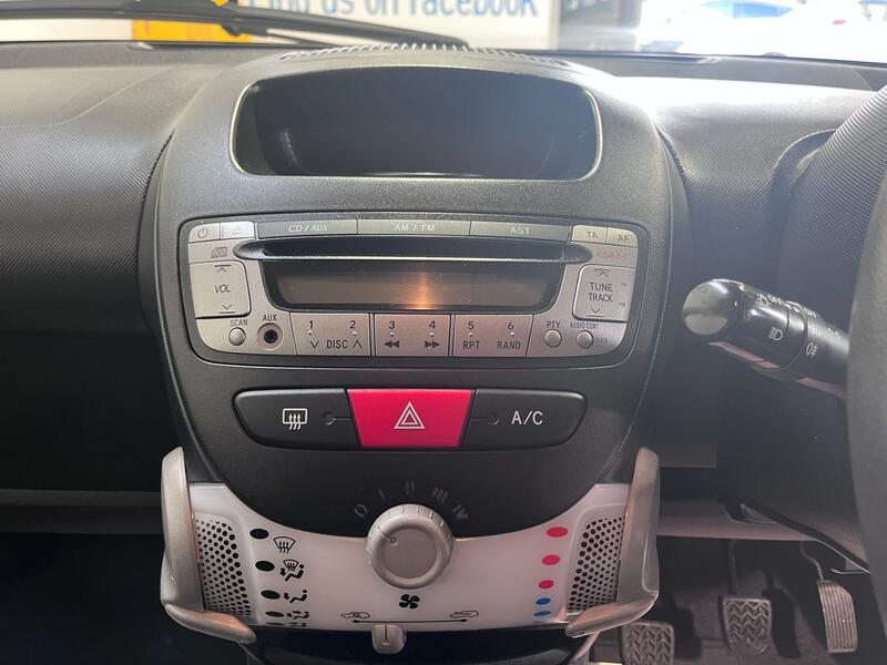 TOYOTA AYGO