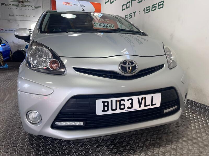 View TOYOTA AYGO 1.0 VVT-i Mode