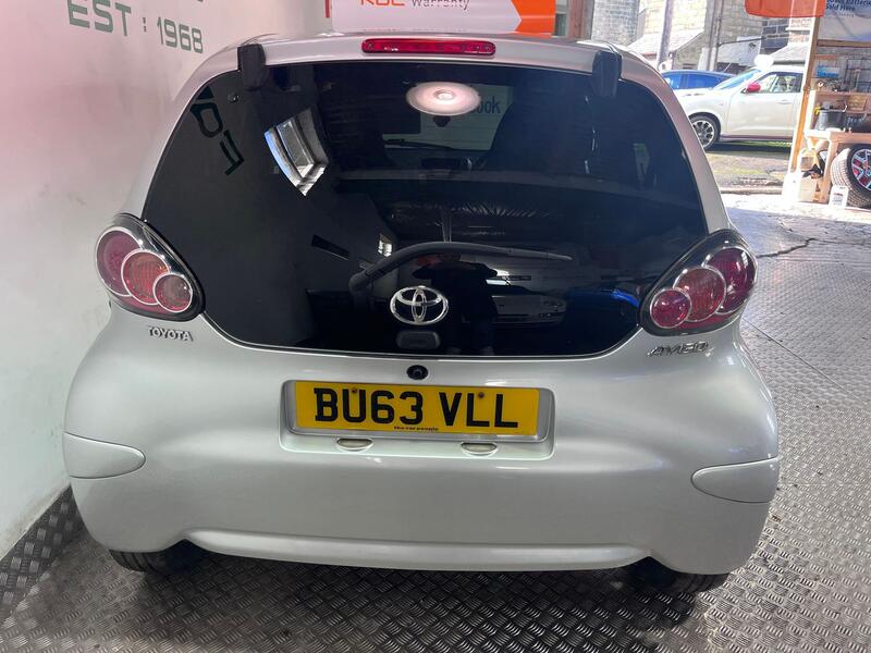 TOYOTA AYGO