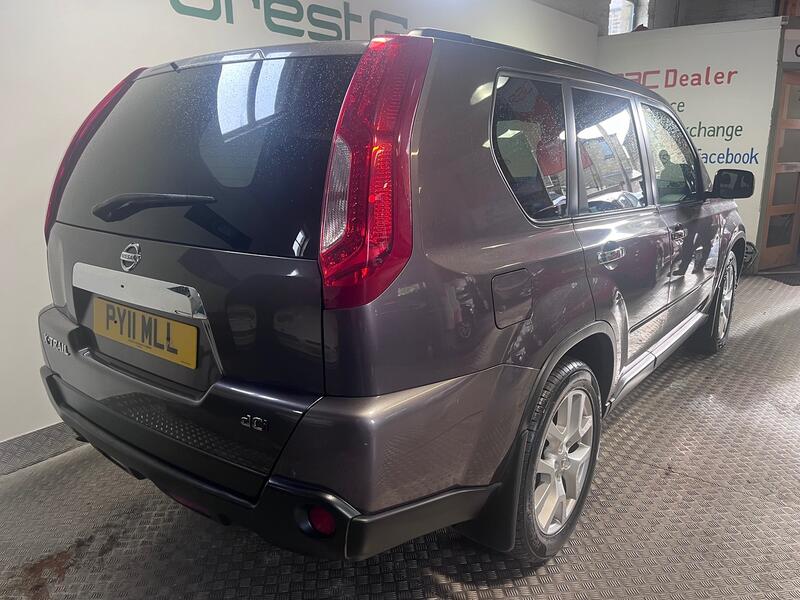 View NISSAN X-TRAIL 2.0 dCi Tekna 