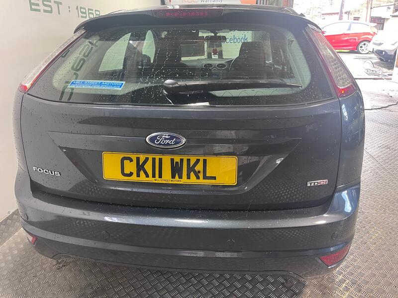 FORD FOCUS