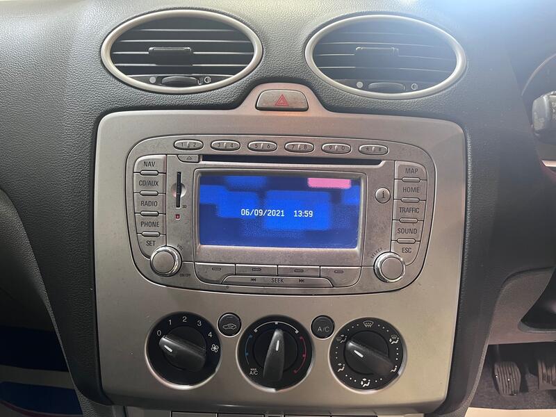 FORD FOCUS