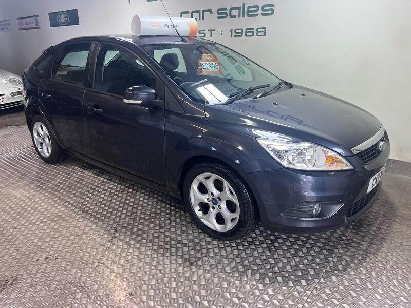 View FORD FOCUS 1.6 TDCi DPF Sport