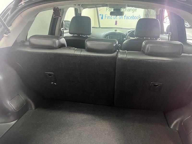 NISSAN JUKE