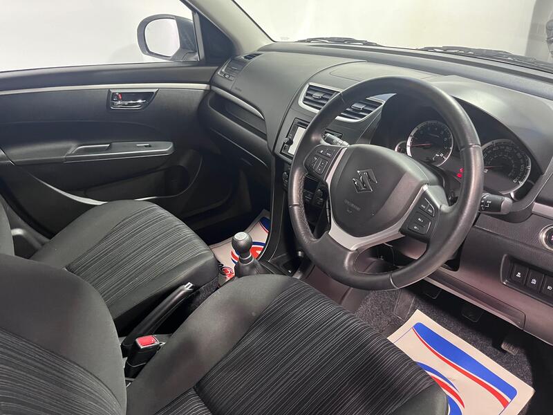 SUZUKI SWIFT