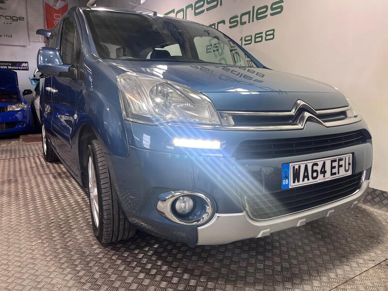 View CITROEN BERLINGO 1.6 HDi Plus