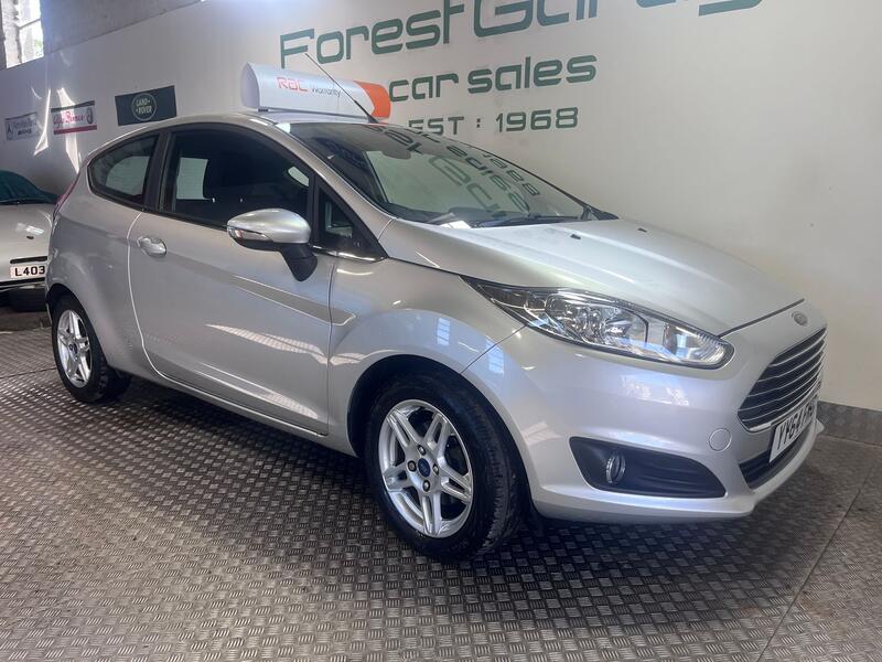 View FORD FIESTA 1.0 Zetec