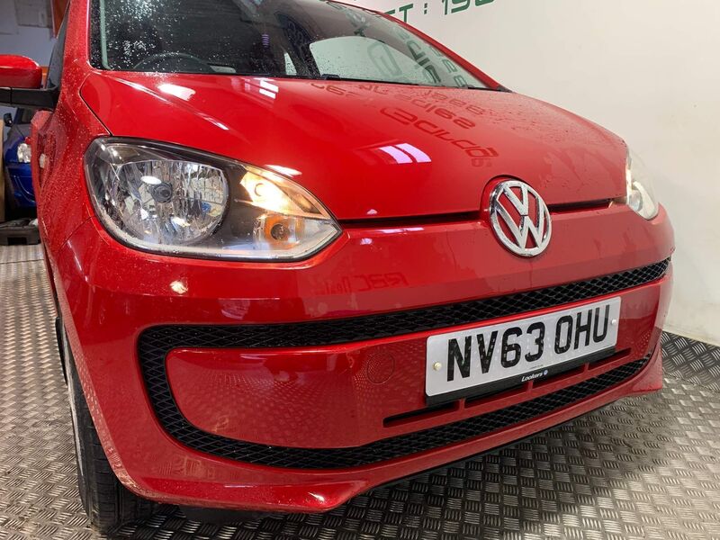 VOLKSWAGEN UP