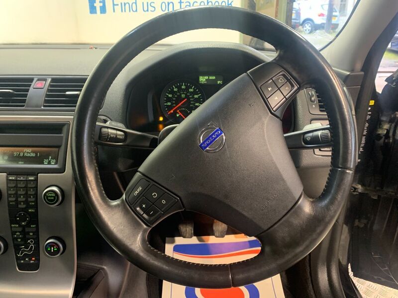 VOLVO C30