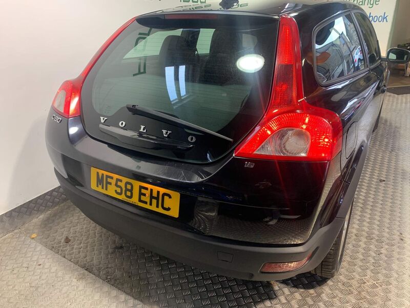 VOLVO C30