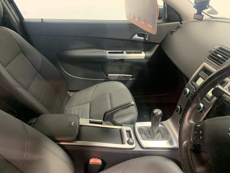 VOLVO C30