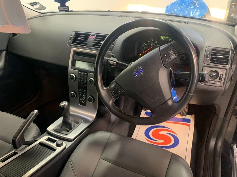 VOLVO C30