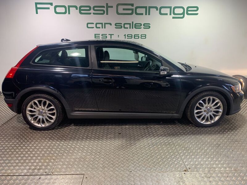 View VOLVO C30 1.6 SE 2dr