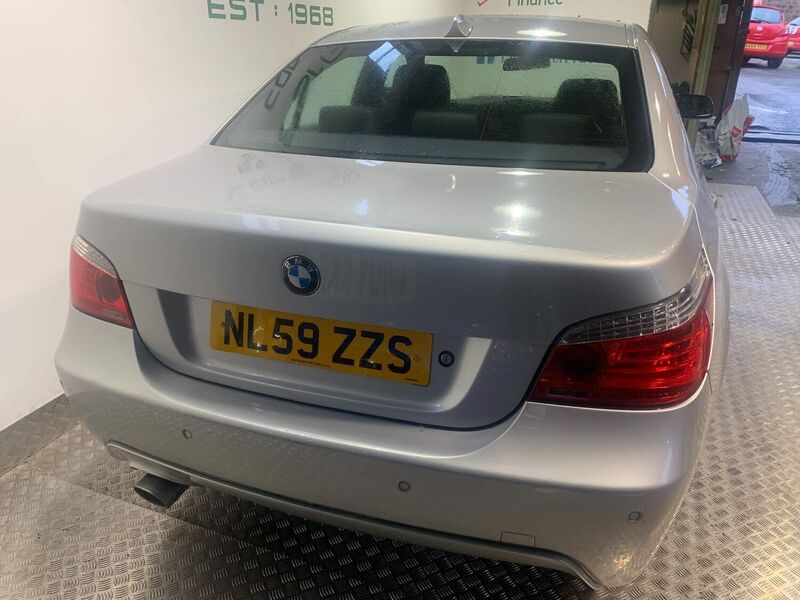BMW 5 SERIES