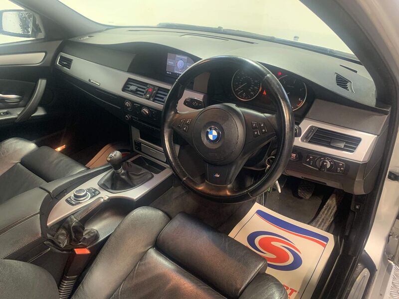BMW 5 SERIES