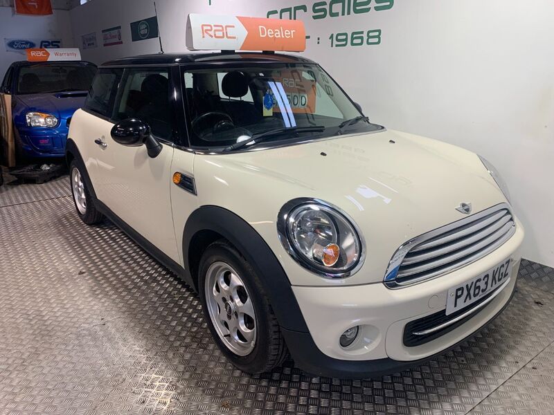 View MINI HATCH 1.6 Cooper Sport Chili 3dr