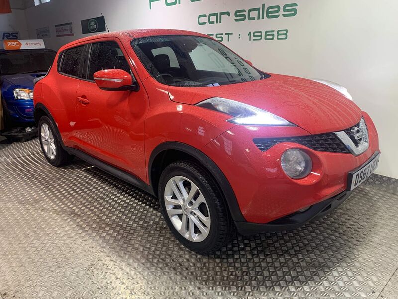 View NISSAN JUKE 1.6 N-Connecta XTRON Euro 6 5dr