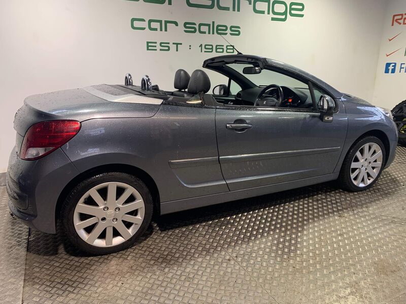 PEUGEOT 207 CC