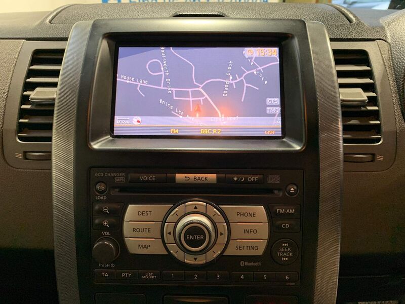 NISSAN X-TRAIL
