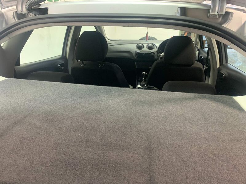 SEAT IBIZA