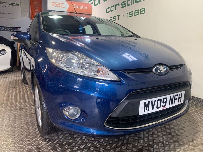 View FORD FIESTA 1.25 Zetec 5dr