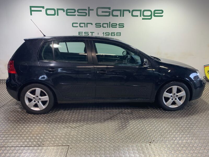 View VOLKSWAGEN GOLF SPORT TDI