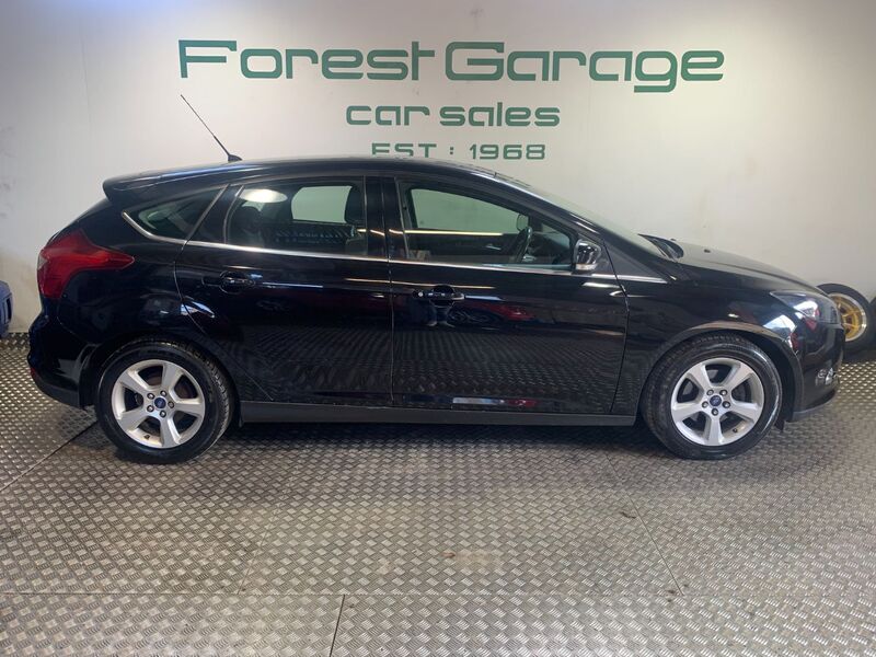 View FORD FOCUS ZETEC NAVIGATOR TDCI