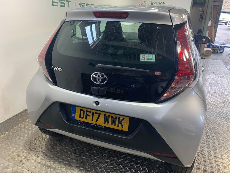 TOYOTA AYGO