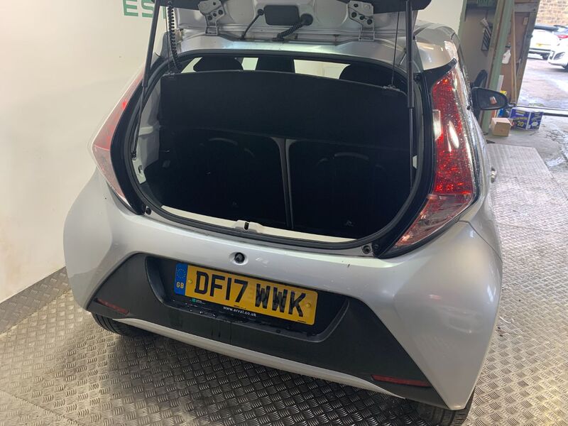 TOYOTA AYGO