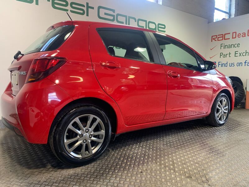 TOYOTA YARIS