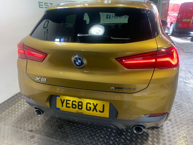 BMW X2