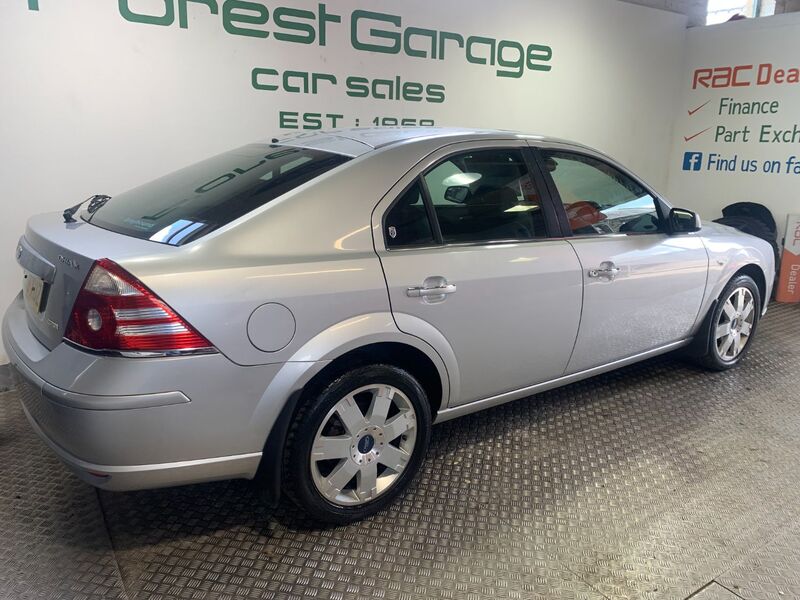 FORD MONDEO
