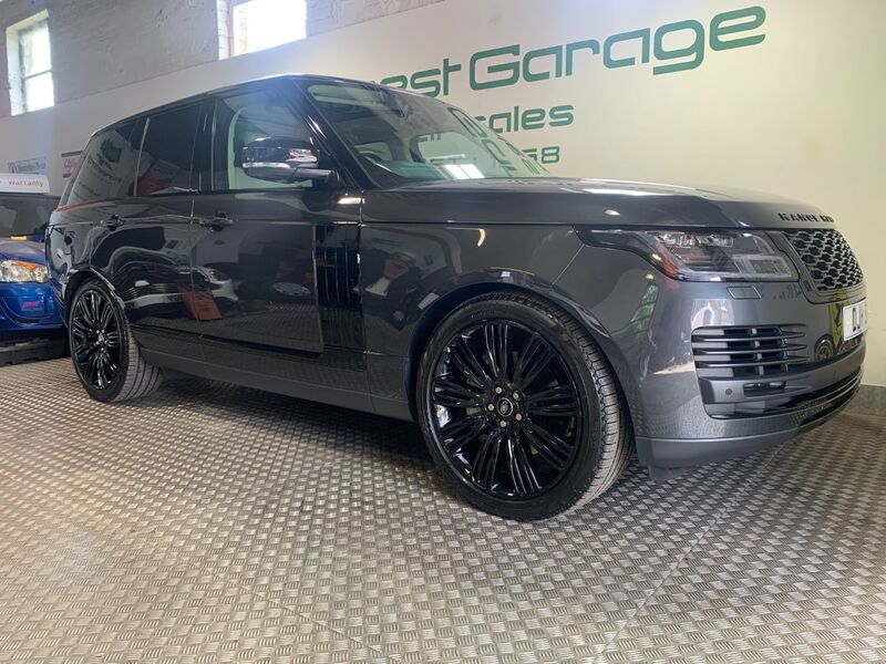 View LAND ROVER RANGE ROVER WESTMINSTER BLACK