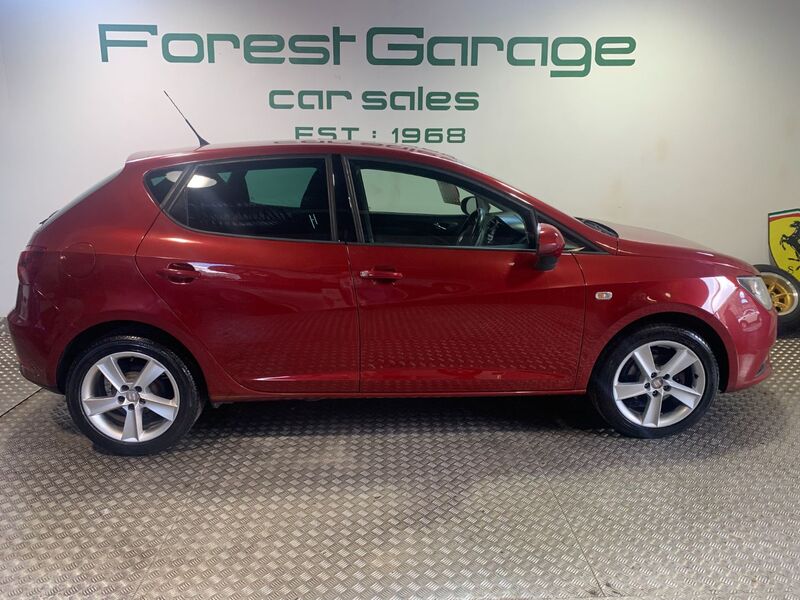 View SEAT IBIZA SE