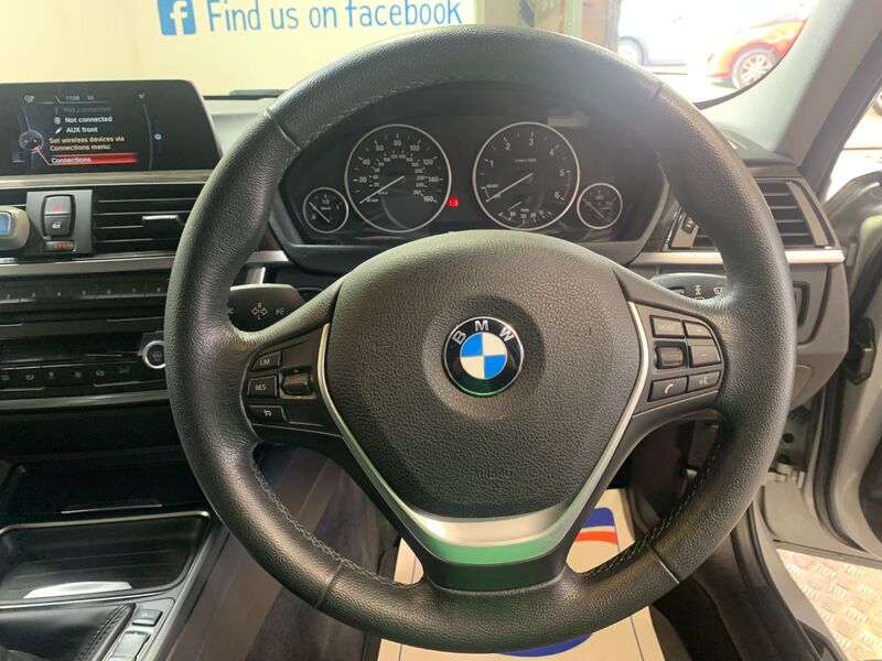 BMW 3 SERIES