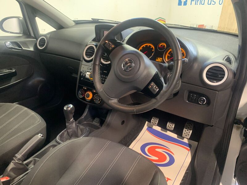 VAUXHALL CORSA