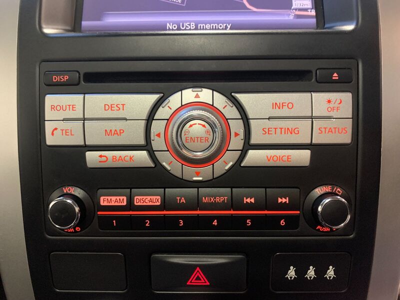 NISSAN X-TRAIL