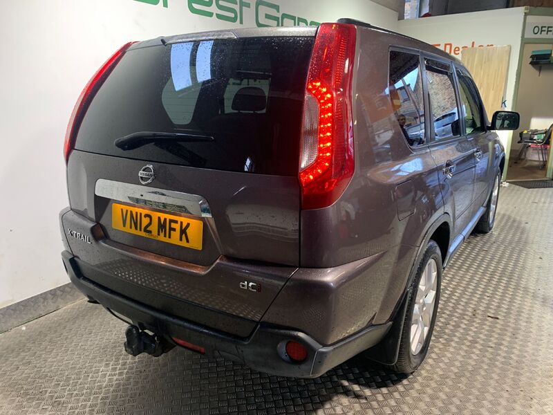 NISSAN X-TRAIL