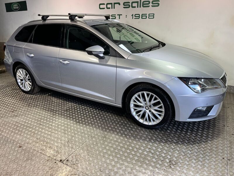 View SEAT LEON TDI SE DYNAMIC