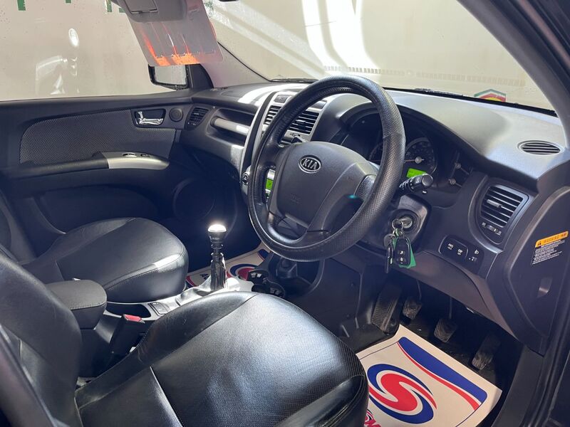 KIA SPORTAGE